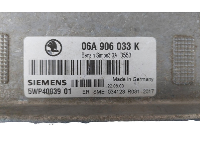 Блок управления двигателем Блок управления 06A906033K, 5WP4003901   Skoda Octavia Mk1 (1U)