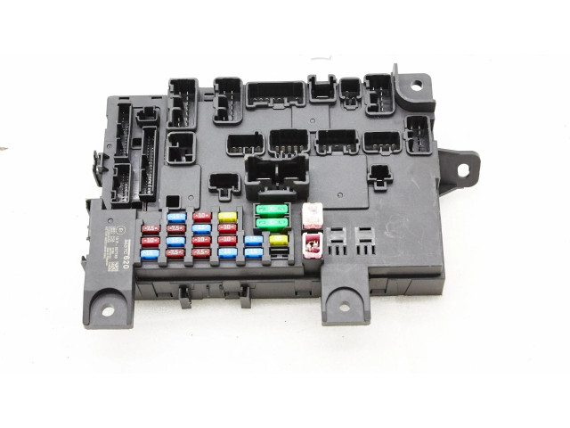 Блок предохранителей 8637c620, 10r057749 Mitsubishi Outlander