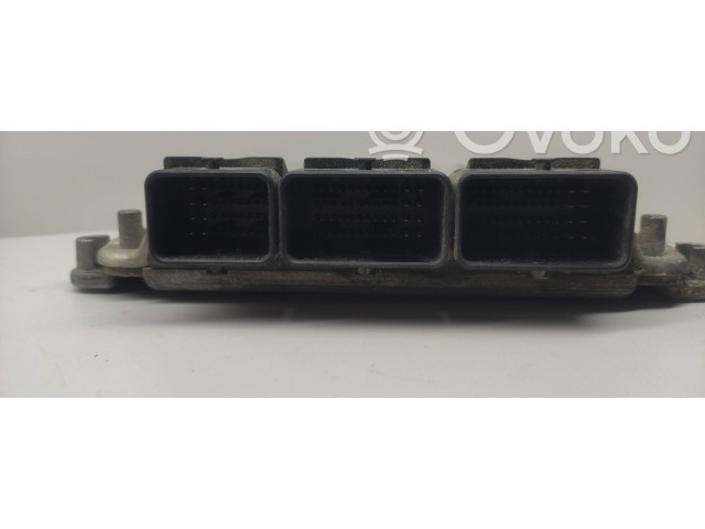 Блок управления двигателя 0281010189, 8200095422   Renault Scenic RX