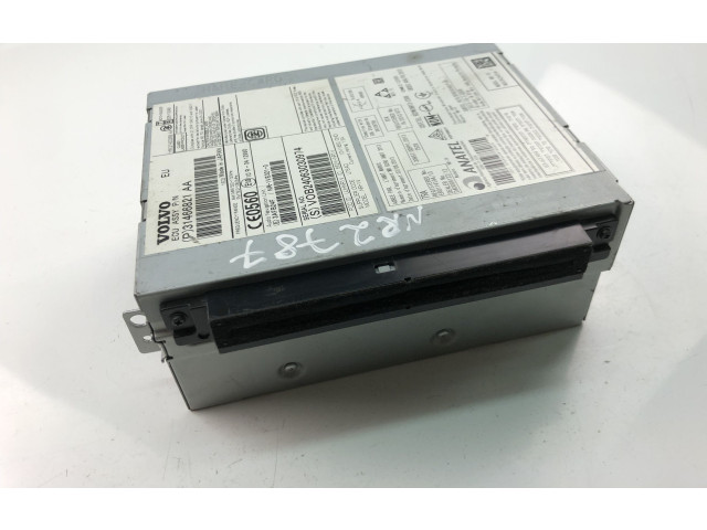 Радио/ проигрыватель CD/DVD / навигация