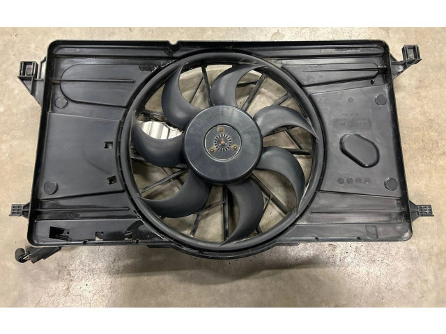 Вентилятор радиатора     3M5H8C607UH, 0130307143    Volvo V50 