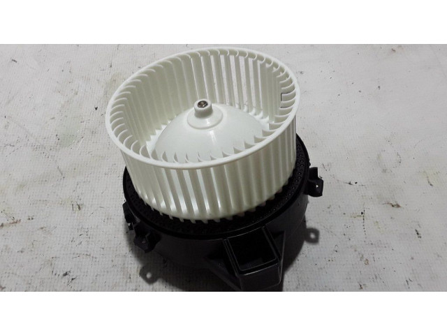 Вентилятор печки    32241017   Volvo S60