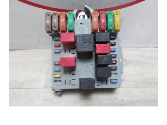 Блок предохранителей Fiat Idea
