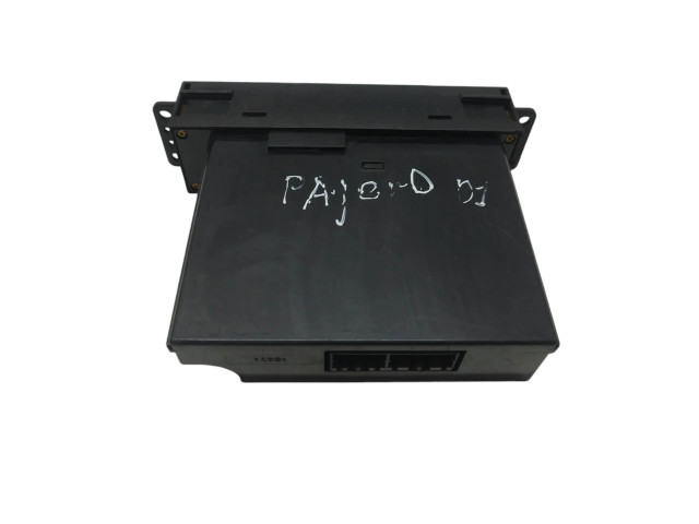 Блок управления климат-контролем MR500175, 1464307953 Mitsubishi Pajero