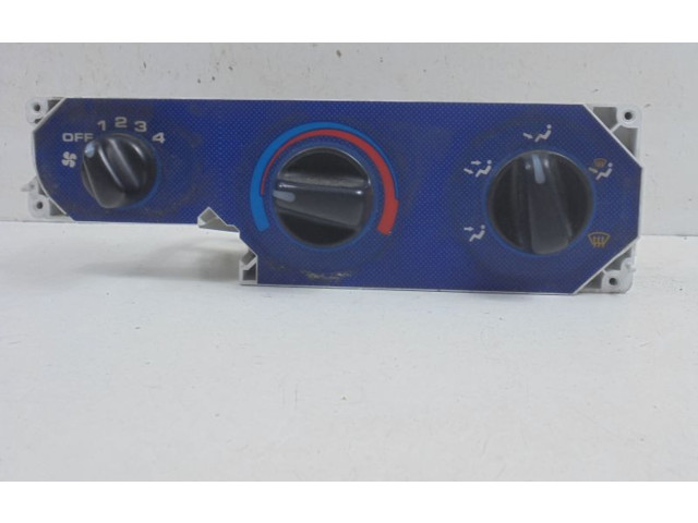 Блок управления климат-контролем    Honda HR-V