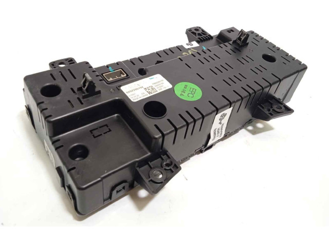 Панель приборов 8892280194, P8892280194 Lynk & co 01