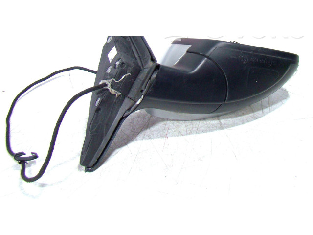 Зеркало электрическое Skoda Yeti (5L) 2009 - 2017 года