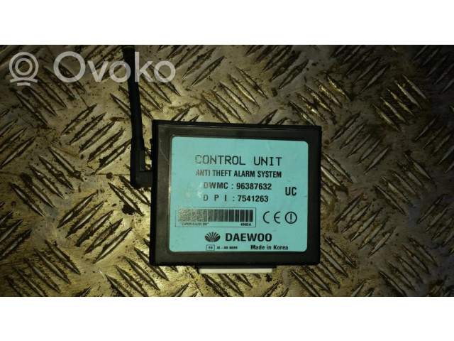 Блок управления 96387632, 7541263 Daewoo Tacuma