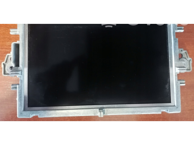 Радио/ проигрыватель CD/DVD / навигация     A2189002401    Mercedes-Benz CLS C218 X218 