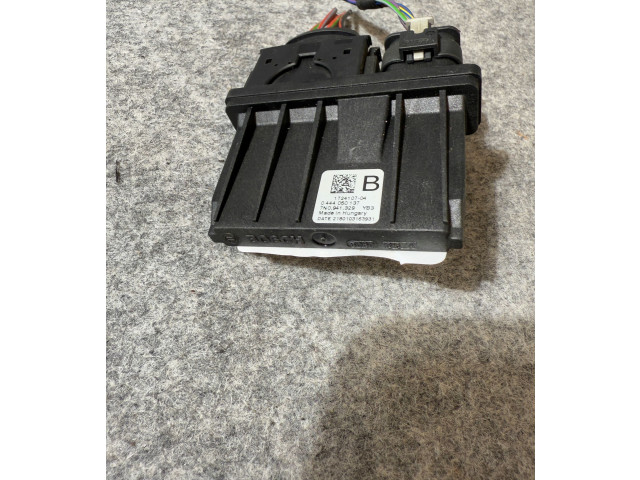 Блок управления 7N0941329   Volkswagen Caddy