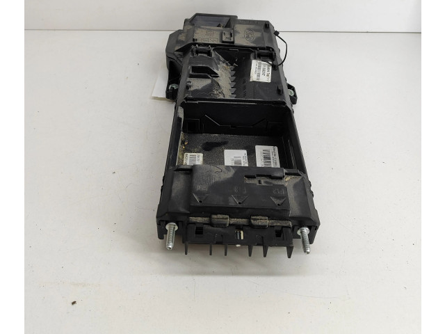 Блок предохранителей KT1T14D068DD Ford Transit - Tourneo Connect