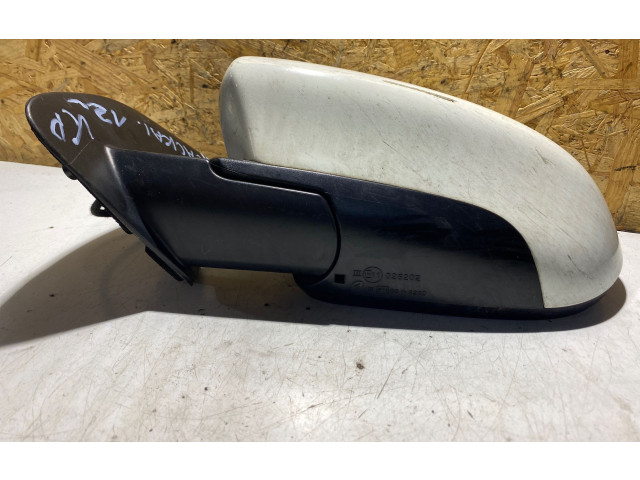 Zpětné zrcátko Nissan Qashqai+2 2012 E11026202, E11036202
