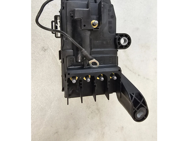 Pojistková skříňka A2225406028 Mercede-Benz S C217 2018