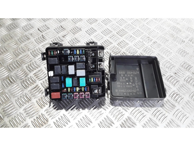 Блок предохранителей Honda FR-V