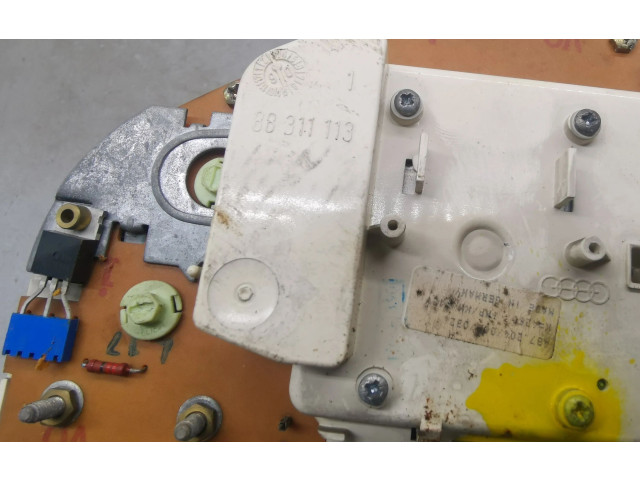 Přístrojová deska Audi 80 90 B3 1990 893919067, 88311113