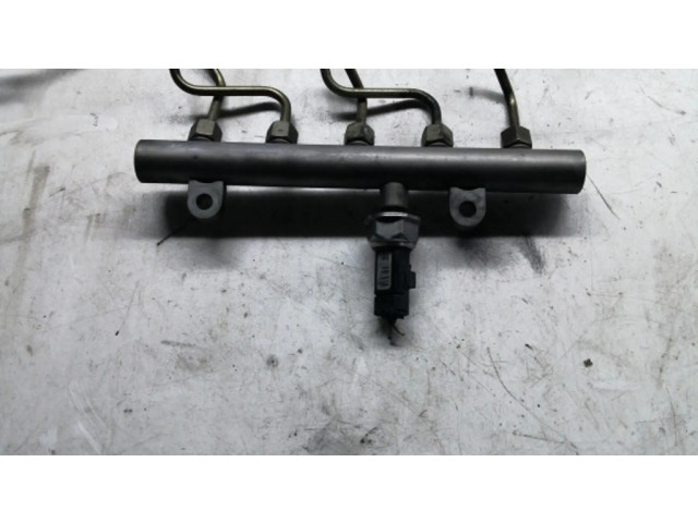 Vstřikovací lišta 9645689580   Ford C-MAX I  pro naftový motor 1.6  