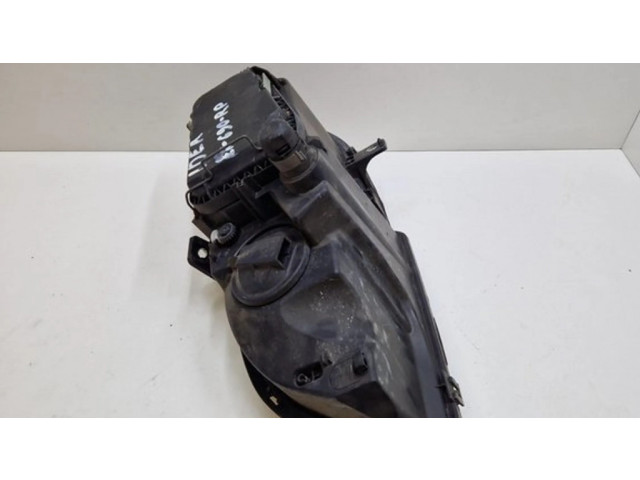 Передняя фара