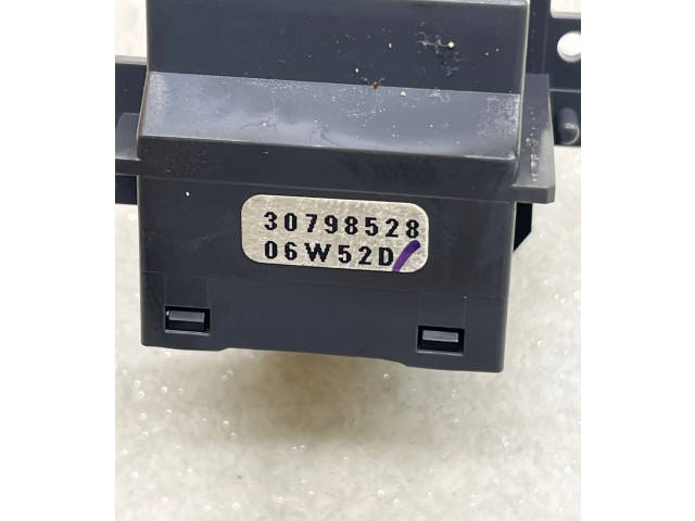 Ручка стеклоочистителей 30798528, 06W52D Volvo S60