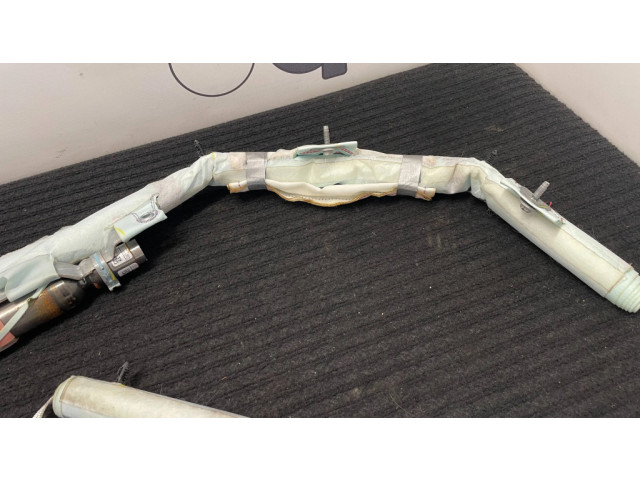 Боковая подушка безопасности P68311110AH, TV3RU312812999 Dodge RAM