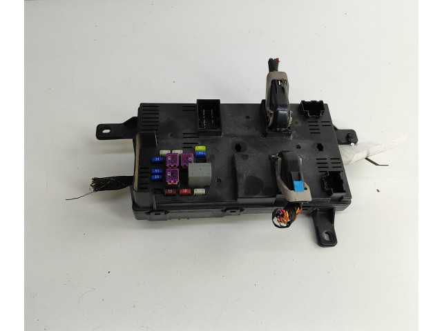 Pojistková skříňka 919584D089 KIA Carnival 2007