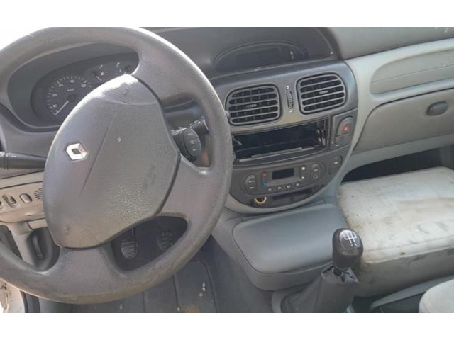 Топливная рампа 8200600208, 8200600208   Renault Scenic I  