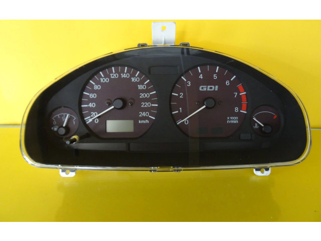 Панель приборов MR559664 Mitsubishi Carisma