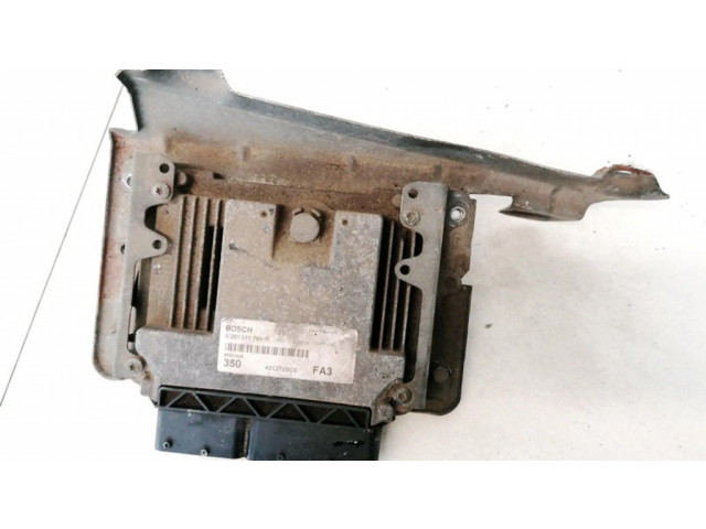 Řídící jednotka 0281011789, 1037374449  55201426  42C   Fiat Idea 2005