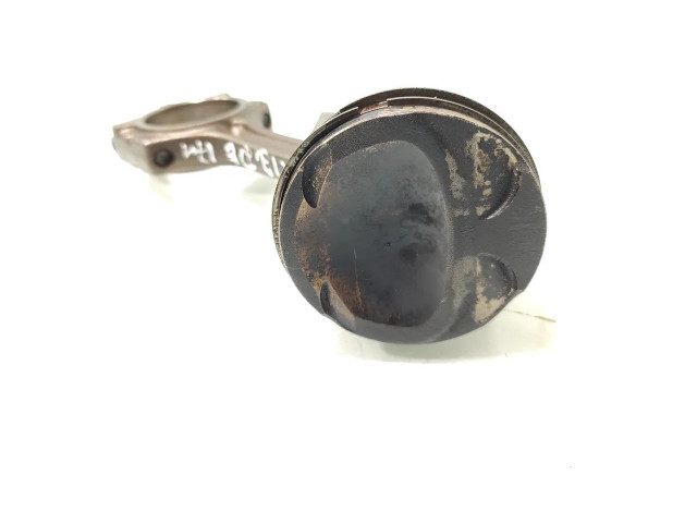 Píst HR12DE Nissan Micra HR12DE