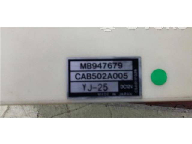 Блок управления климат-контролем MB947679, CAB502A005YJ25 Mitsubishi Carisma