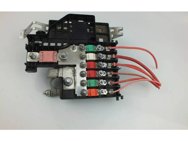 Pojistková skříňka 243458839R Renault Zoe 2016