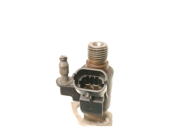 Форсунка 31272690, 0445116016    Volvo V70  D5244T10 