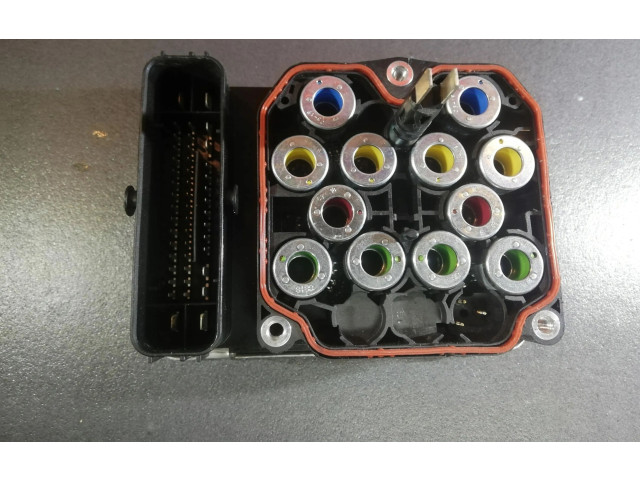 Блок управления АБС 5Q0614517EE Volkswagen Golf VII