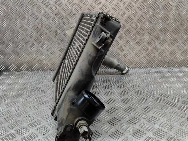 Интеркулер  1270001070   Toyota Hilux (AN10, AN20, AN30) 2.5