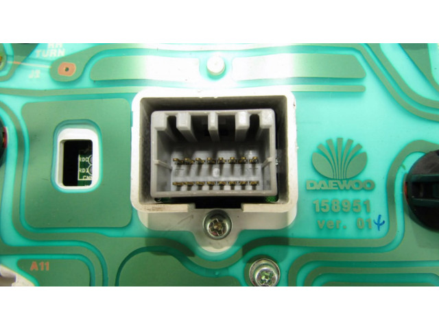 Přístrojová deska Chevrolet Rezzo 2007 96427156