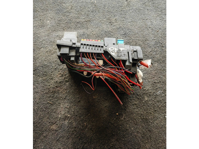 Блок предохранителей Skoda Octavia Mk3 (5E)