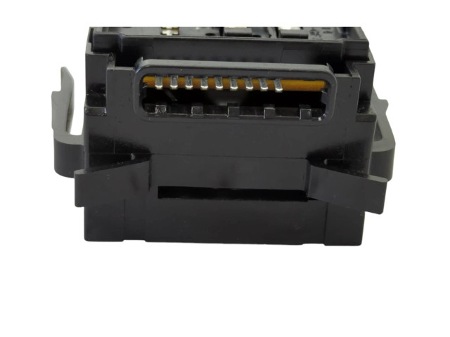 Ручка стеклоочистителей E532016 Mitsubishi Lancer X