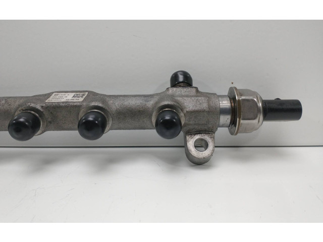 Vstřikovací lišta 04L089G Volkswagen Tiguan