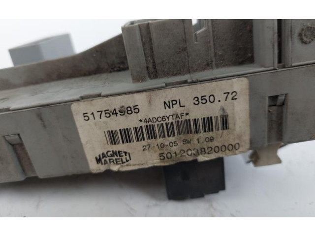 Блок предохранителей 51754985 Fiat Idea