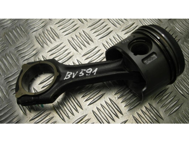 Píst 8854A, BV591   Mercedes-Benz C AMG W203     