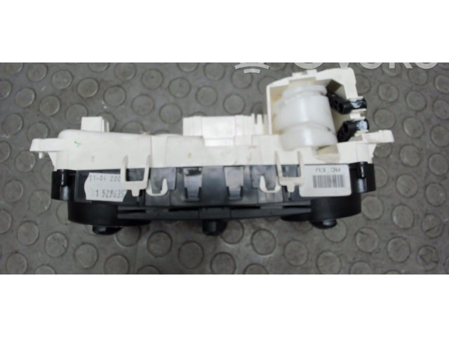 Блок управления климат-контролем A1698301385, A1698301385   Mercedes-Benz A W169