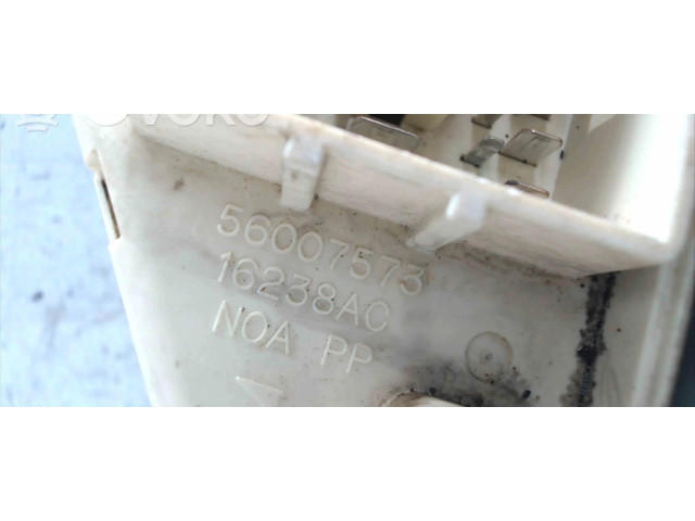 Блок предохранителей 56007573   Jeep Cherokee    