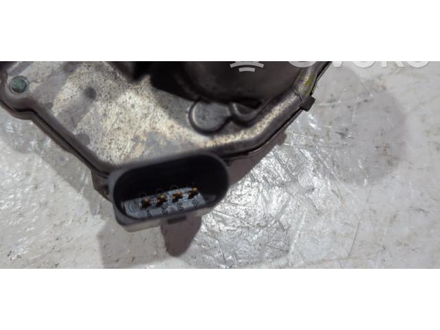 Vstřikovač A2C53308513   Audi Q7 4L    BUG 