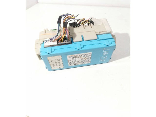 Блок предохранителей 8637A331, G8C223M5C Mitsubishi Lancer Evolution