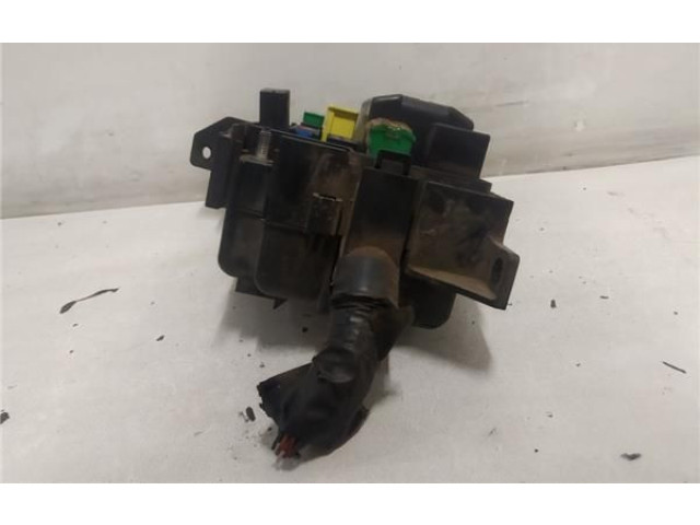 Блок предохранителей mr587816, MR587816 Mitsubishi Grandis