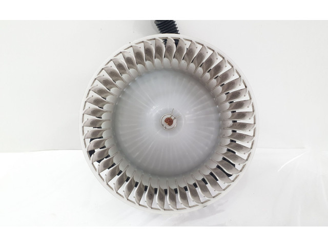 Вентилятор печки    5027261760, 8940007070   Subaru Forester SH
