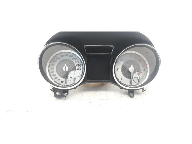 Přístrojová deska Mercedes-Benz GLA W156 2013 A1569004501