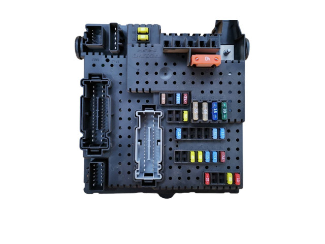Блок предохранителей 30728512, 06W342   Volvo XC90    