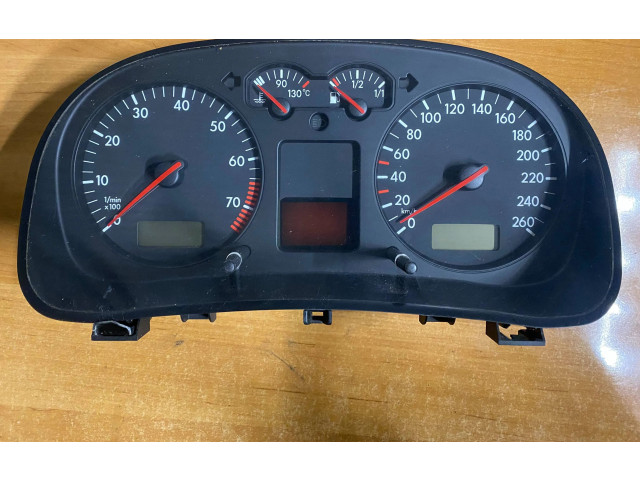 Спидометр (приборный щиток) 1J0920825A, 0710520018 Volkswagen Bora 1999