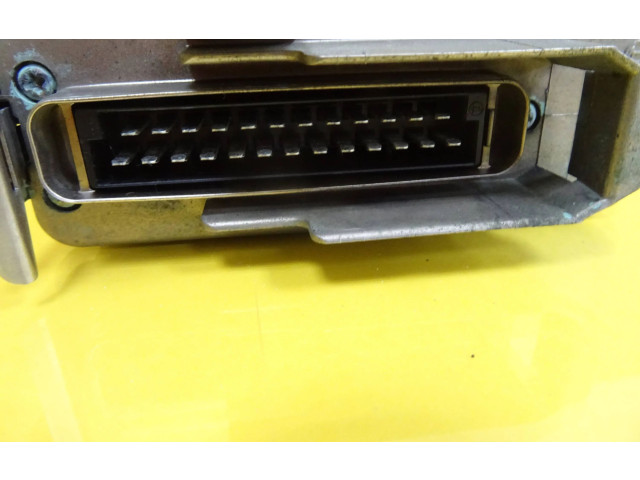 Блок управления двигателя 0285007061   Volkswagen Jetta II