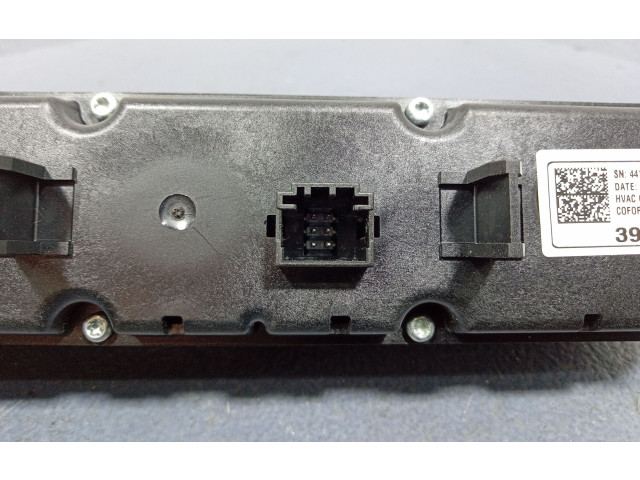 Блок управления климат-контролем 39231171, 39231171 Chevrolet Corsa